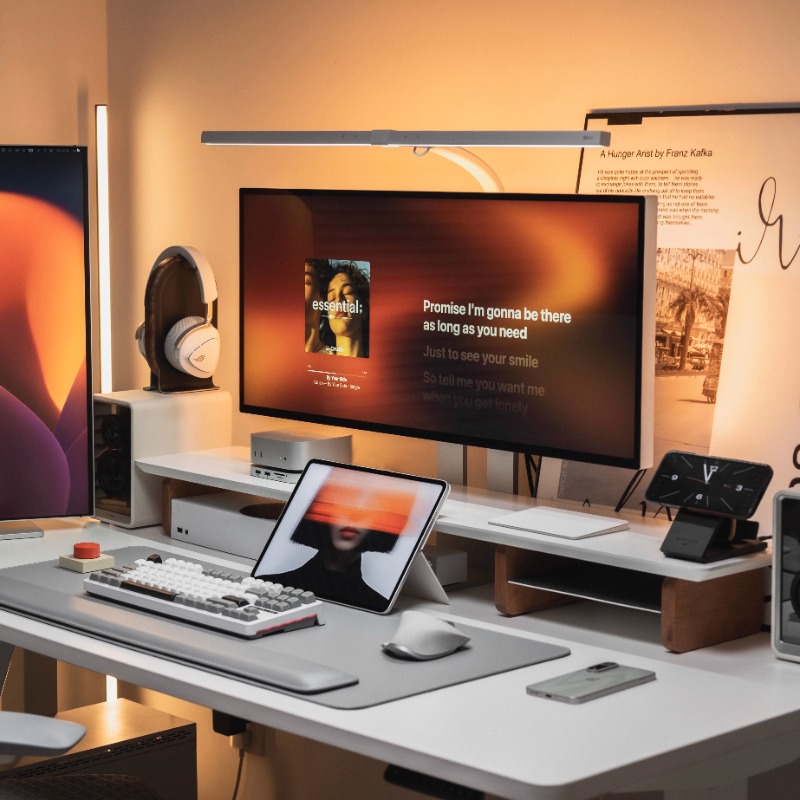 Desk Setup Monitor And Laptop - Rak Monitor Komputer Organizer Rak Meja